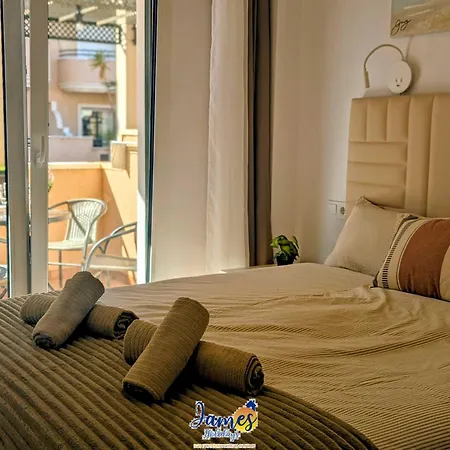Sunny 2-bed Pool View Cabo Roig Cr110 * Dehesa de Campoamor (Orihuela Costa)