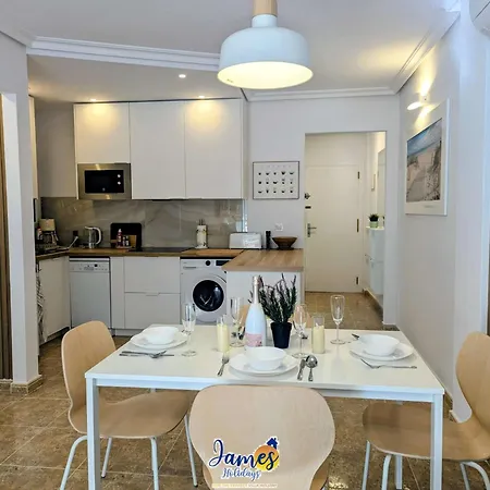 Sunny 2-bed Pool View Cabo Roig Cr110 Appartamento Dehesa de Campoamor (Orihuela Costa)