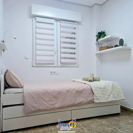Sunny 2-bed Pool View Cabo Roig Cr110 *
